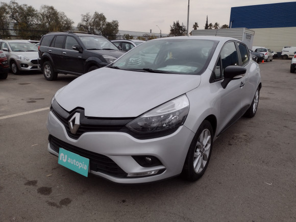 RENAULT CLIO 2019 65.000 Kms.